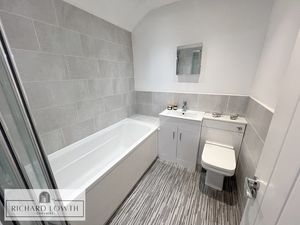 Bathroom/WC- click for photo gallery